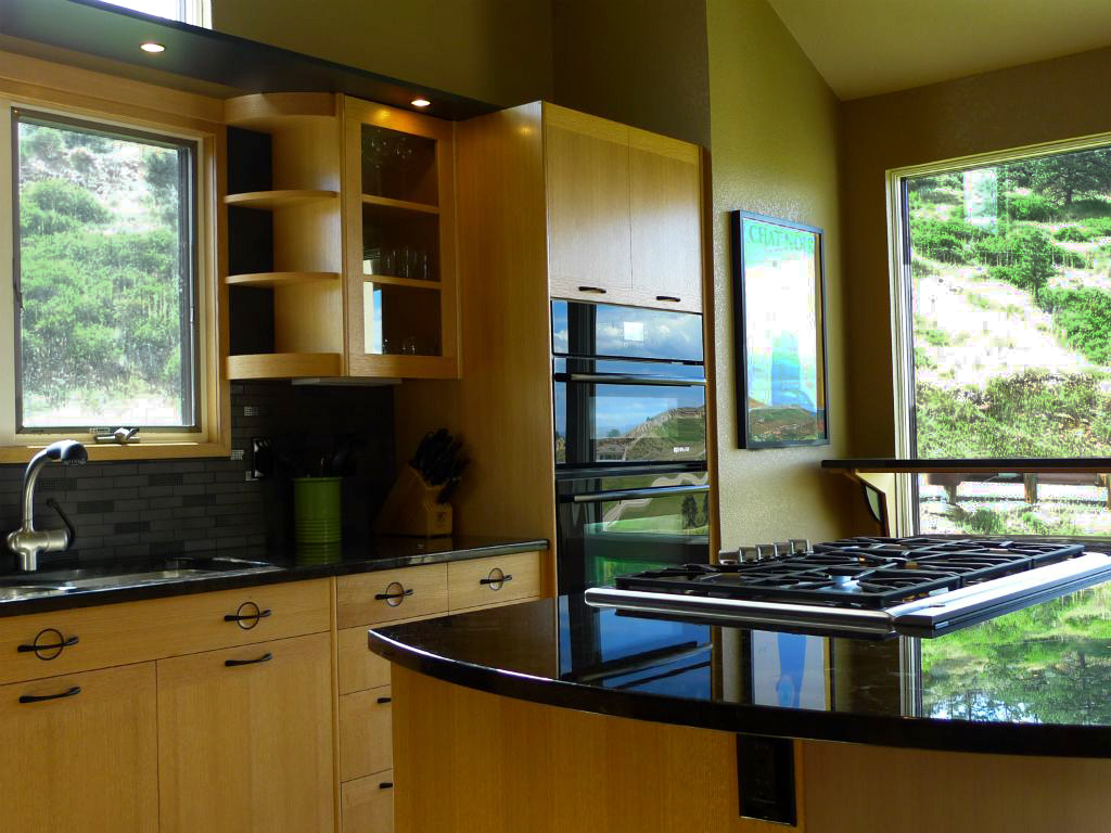 modern oak kitchen for a mountain home